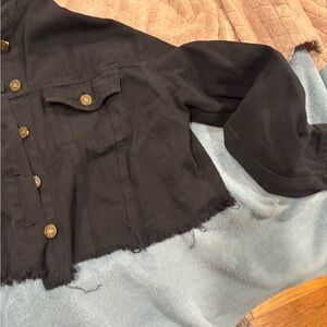 Black Cropped Button-Front Jacket - Women